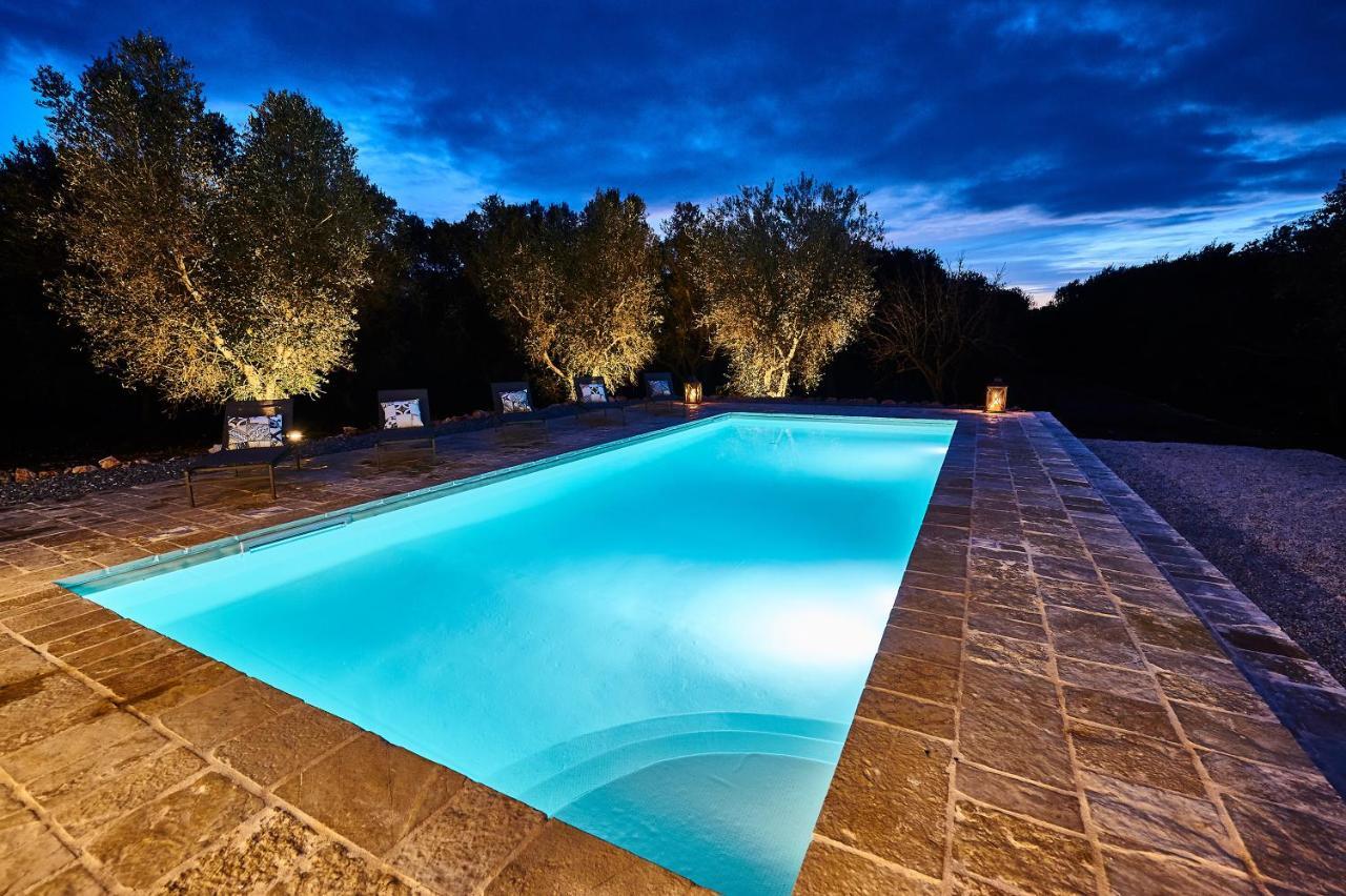 Villa Casolare Degli Ulivi Ostuni Exterior foto